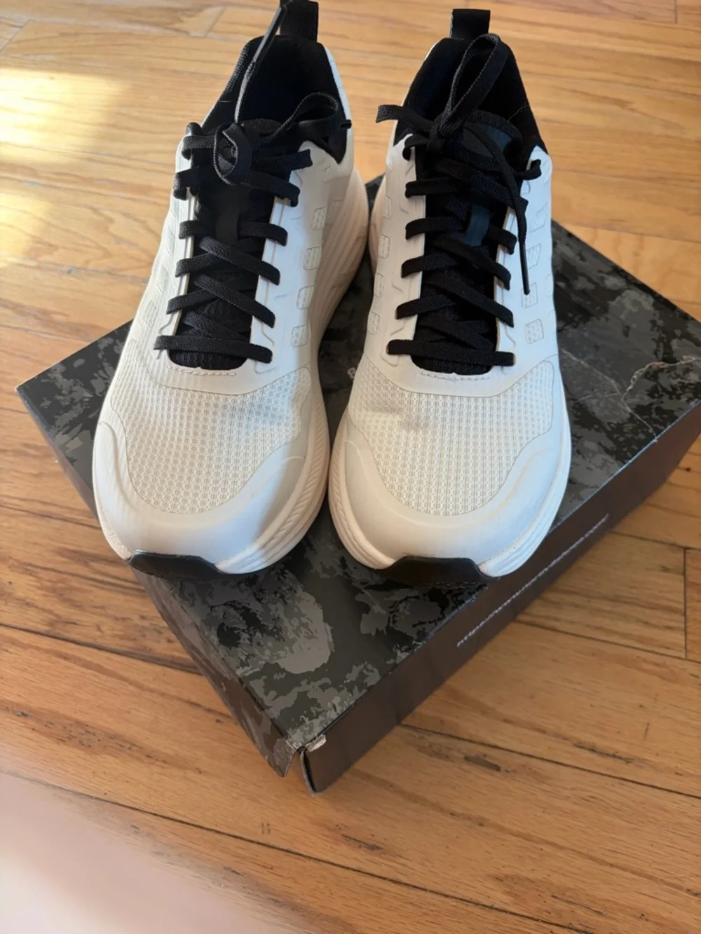Women’s White and Black Athletic Sneakers - Picture 4 of 5